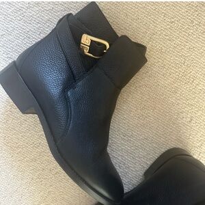 Tory Burch Ankle Bootie 8.5